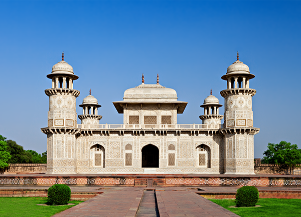 Agra Taj Mahal Tour with Mathura Vrindavan