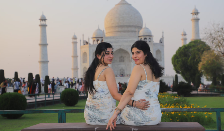 same-day-agra-taj-mahal-tour-by-gatimaan-train-04 One Day Taj Mahal Tour by Gatimaan Train
