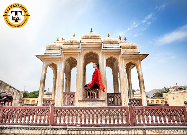 Overnight Jaipur Tour by Car from Delhi