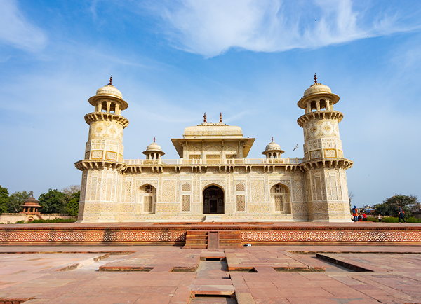 Taj Mahal Sunrise Tour From Delhi By Car