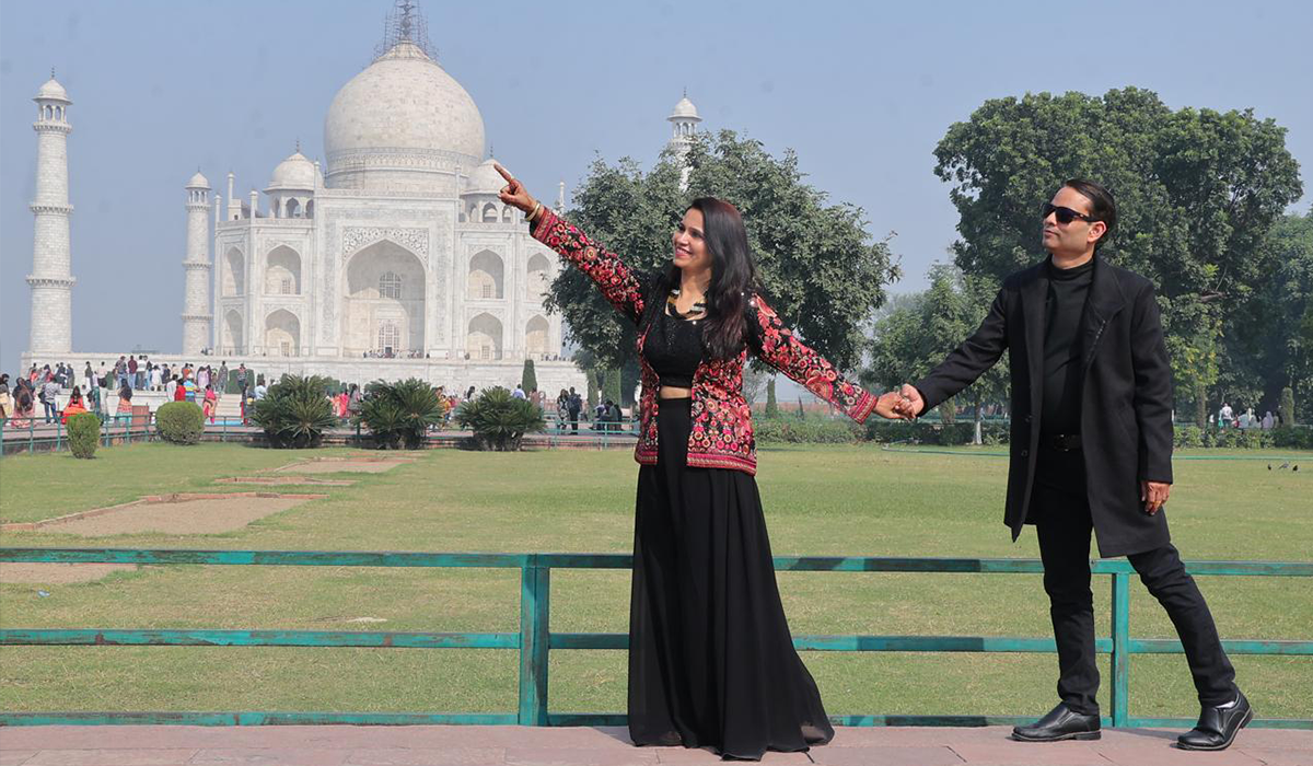 Agra Sightseeing Itinerary by Taxi